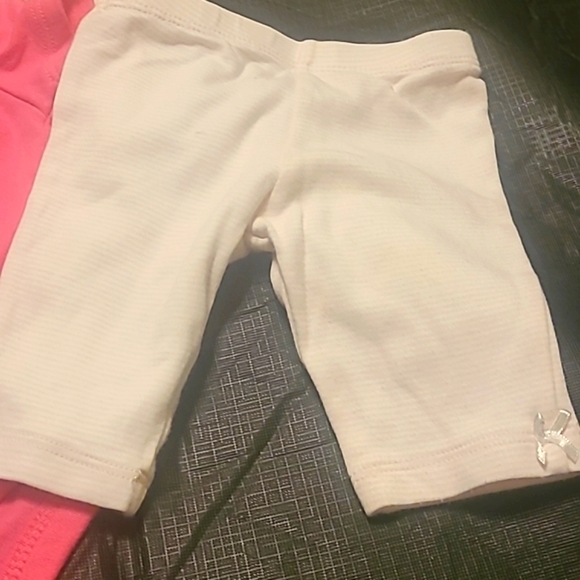 Lot of 0-3M Girl Onesies and Bottoms - Picture 8 of 9